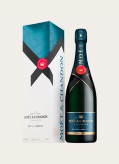 Moët & Chandon Nectar Champagne 75CL in luxe giftbox Moët & Chandon Nectar Champagne 75CL in luxe giftbox